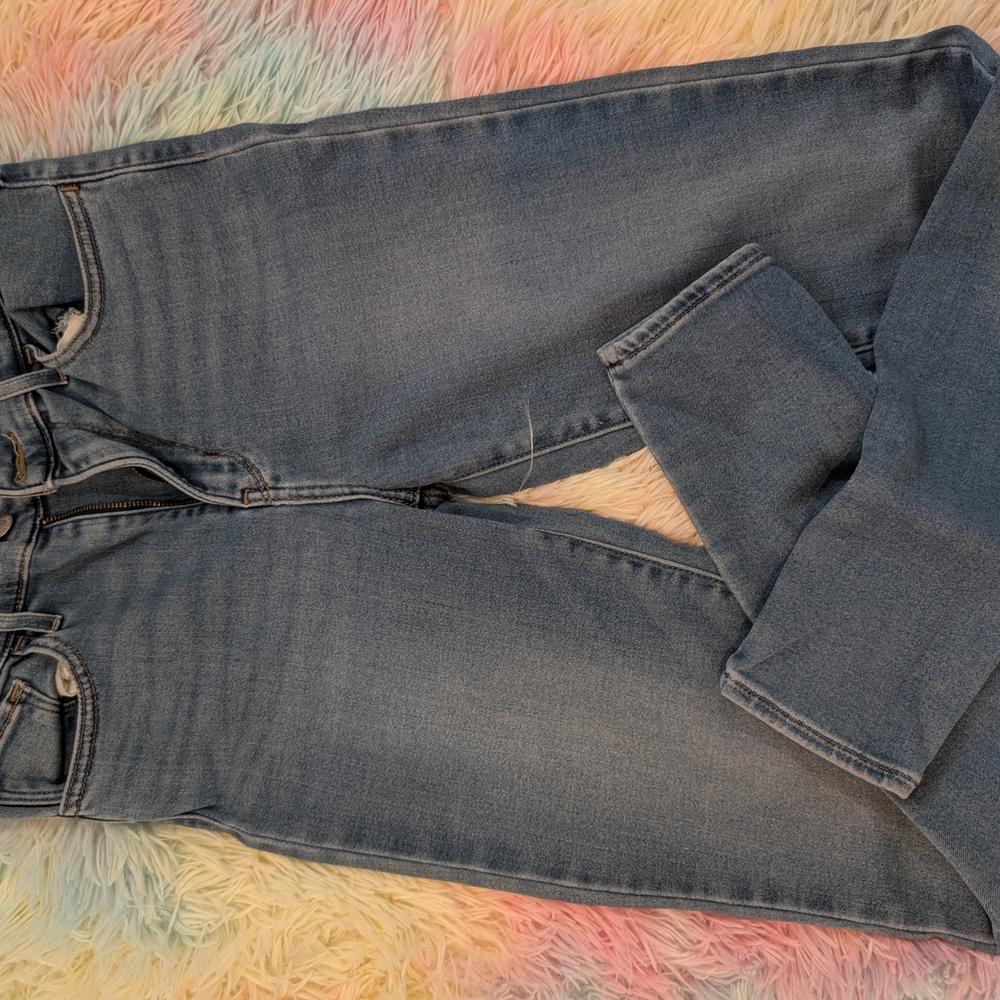 Levi's Light Blue Straight Leg Women's Jeans